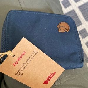 Brand new with tags Fjallraven wallet